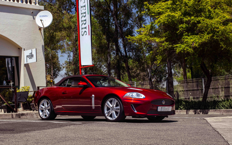 Jaguar XKR Convertible 1