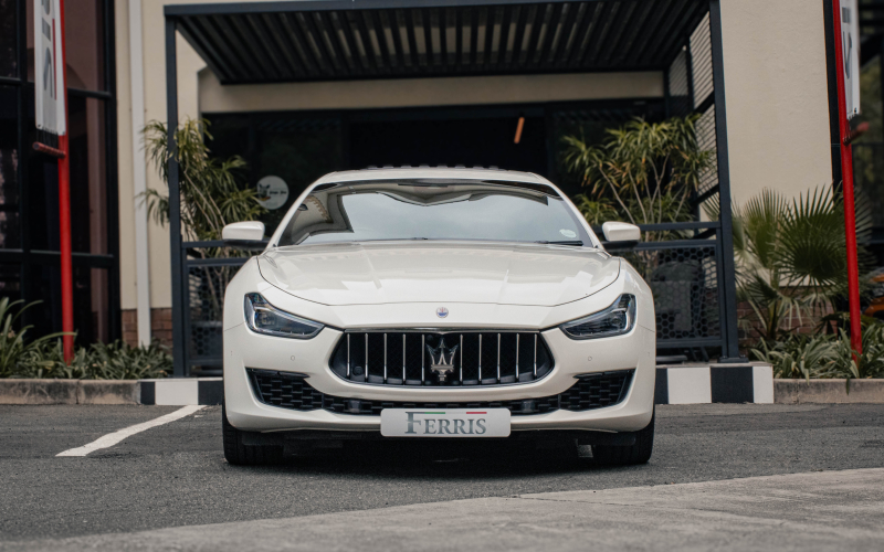 Maserati GranLusso-3